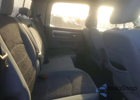 2019 Ram 1500 Classic Slt z USA, uszkodzony, nr VIN 1C6RR6TT9KS509816